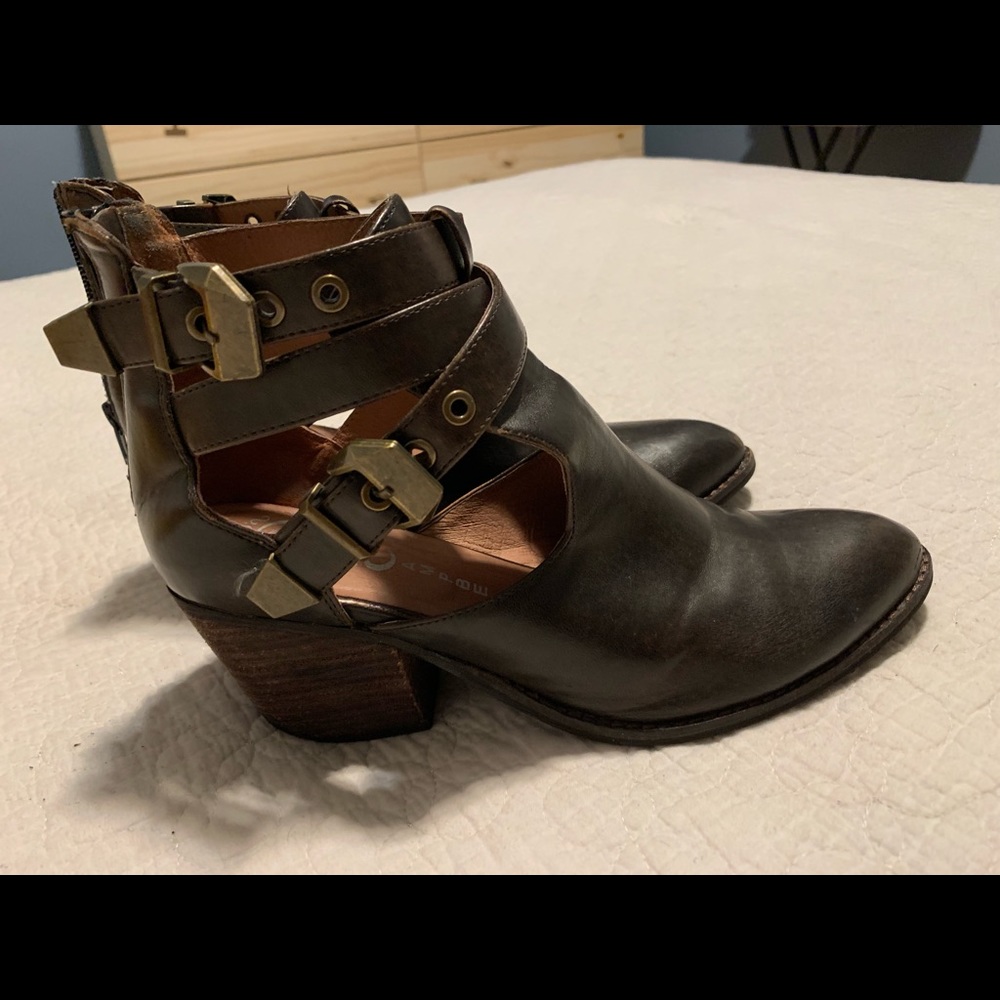 Jeffery Campbell Everwell Booties
